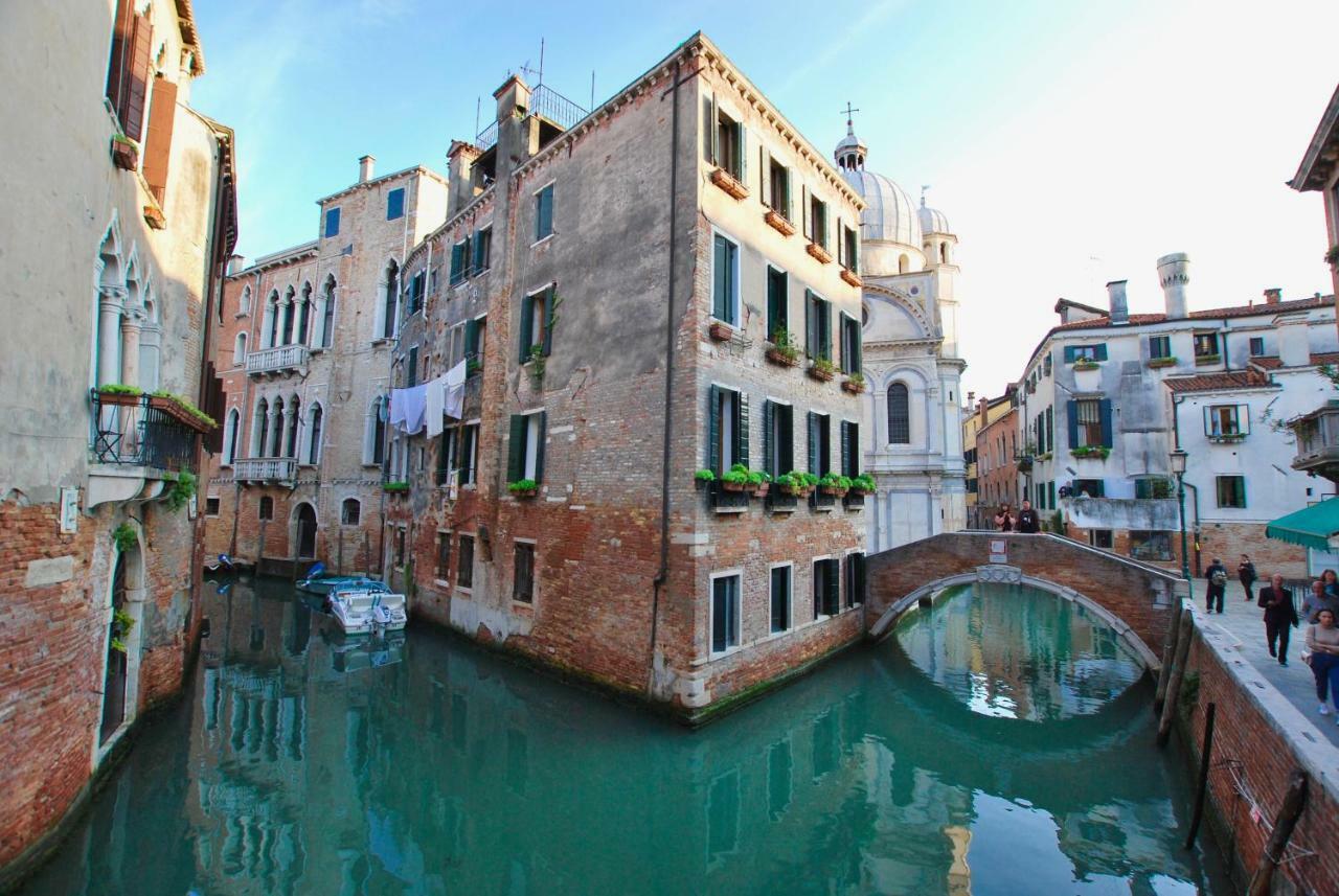 Ca Corte Nova Design Apartment With Canal View Wenecja Zewnętrze zdjęcie